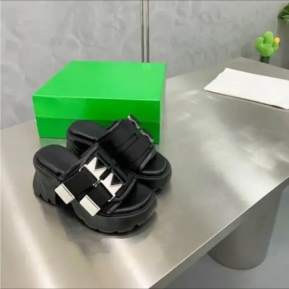 NOT FOR SALE - Picture 9 of 13